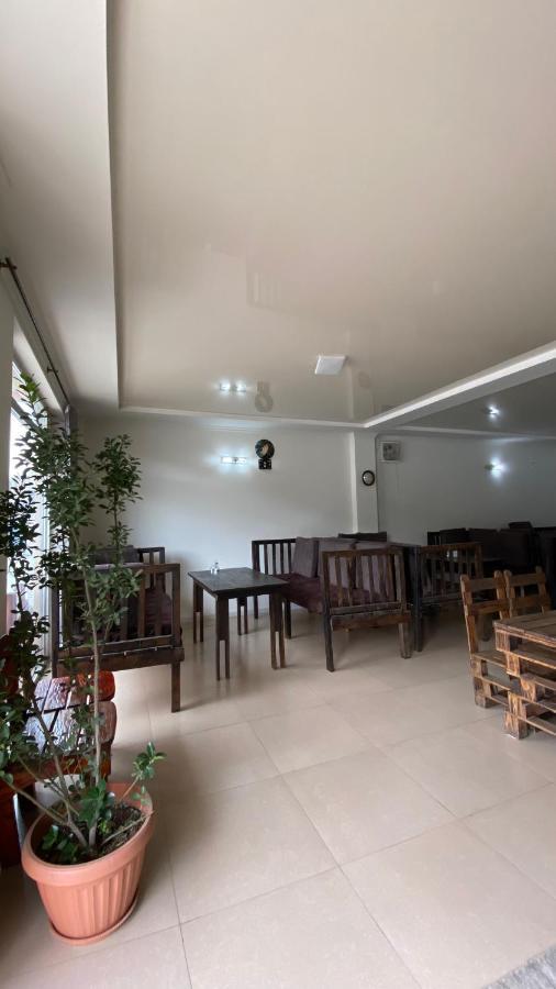 Hotel Zuma à Batoumi Extérieur photo